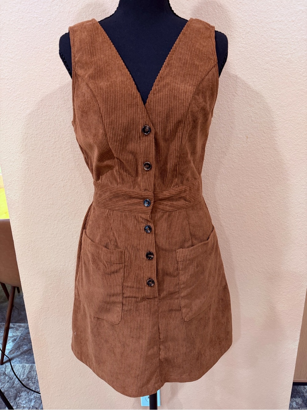 Rough Los Angeles Brown Corduroy Button-Front V-Neck Dress sz Small